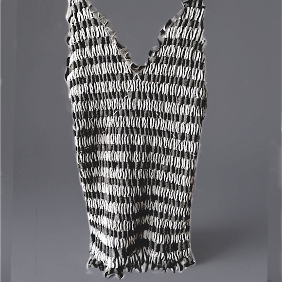 Free People Intimately NWT Pucker Up Grey Striped Seamless Cami Tank, XS/S - Picture 4 of 10